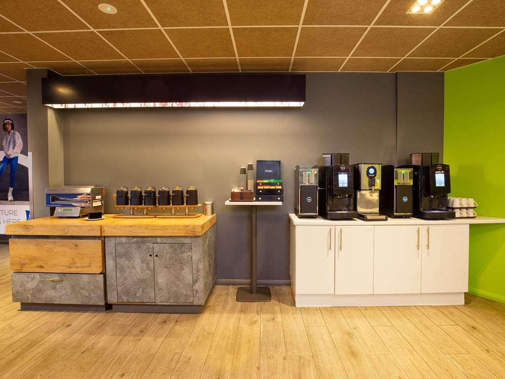 Ibis Budget London Whitechapel - Brick Lane レストラン 写真